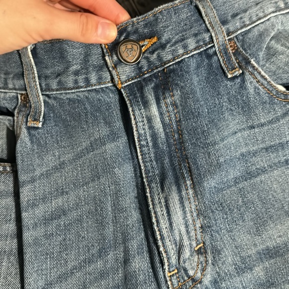 Men’s Ariat Jeans - Picture 4 of 8
